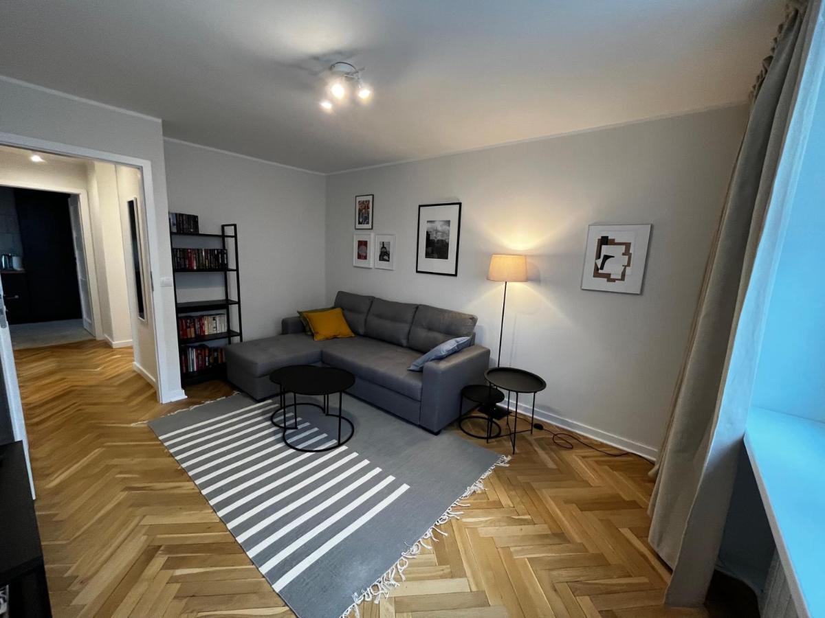 Ohmyhome - Platynowa Apartmán Varšava