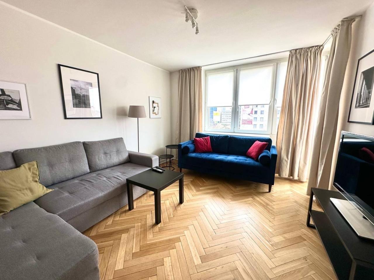 Ohmyhome - Platynowa Apartmán Varšava