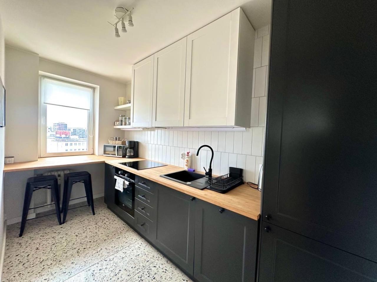 Apartment Ohmyhome - Platynowa Warschau